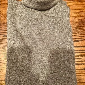 Neiman Marcus Exclusive brown/tan merino wool Knit